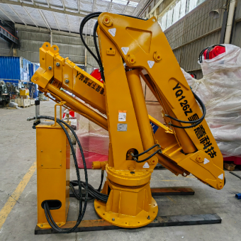 Knuckle Boom Marine Crane